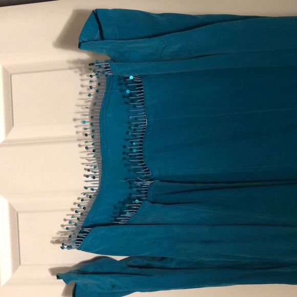 Teal jacket with decorative hem. - Picture 4 of 5